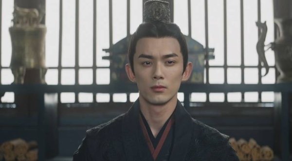 现金九游体育app平台还将崇尚的匕首送出去-九游(中国体育)娱乐 官方网站